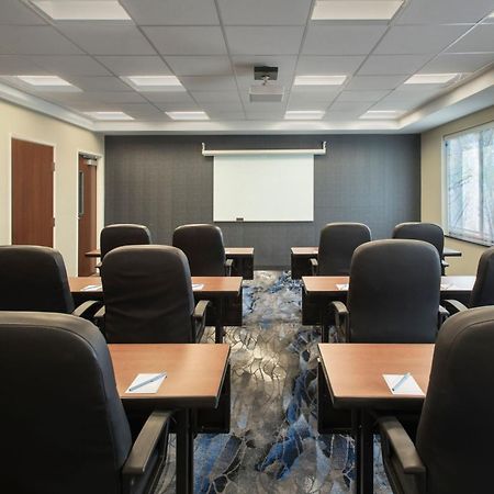 Fairfield Inn & Suites By Marriott Watertown Thousand Islands Экстерьер фото