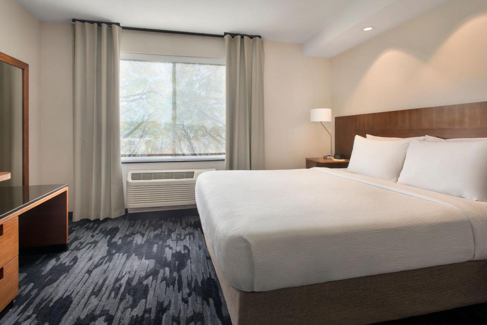 Fairfield Inn & Suites By Marriott Watertown Thousand Islands Экстерьер фото