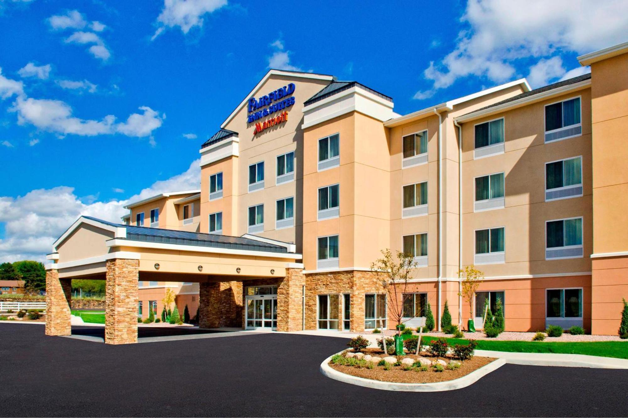 Fairfield Inn & Suites By Marriott Watertown Thousand Islands Экстерьер фото